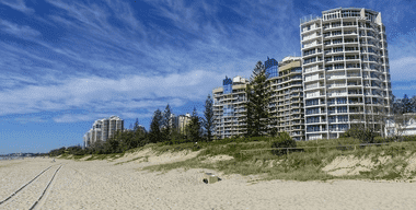 Article - Moving House: A Gold Coast Glamourpuss' Guide