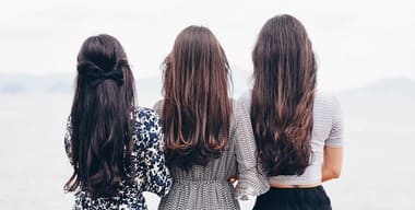 Article - The Ultimate Guide to Choosing the Right Hair Extensions for Your Hair Type