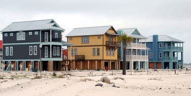 Article - Moving to a Coastal Town: Embracing the Seaside Lifestyle