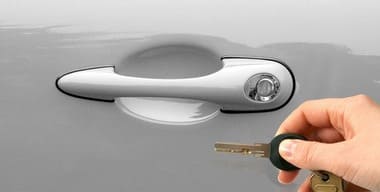 Article - Swift Solutions: Instant Key Extraction for Fast and Professional Resolution of Broken Keys